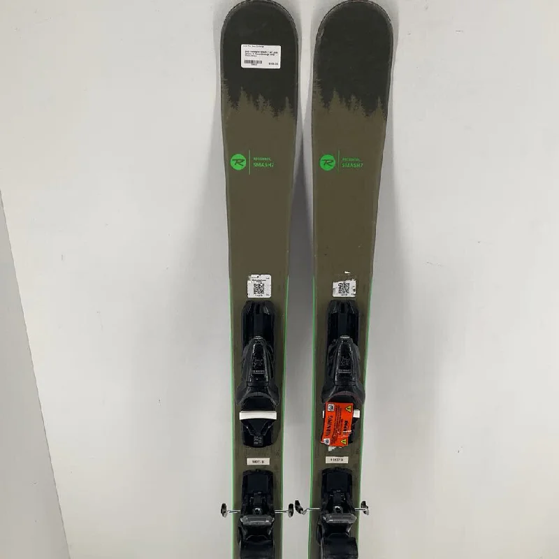 Skis for adventurous skiers seeking speed and performance-2022 Rossignol Smash 7 w/ Look Xpress 10 Demo Bindings