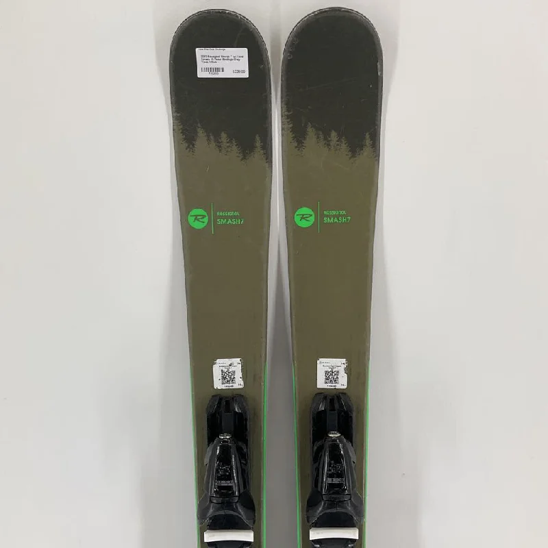 Skis for a fast and stable downhill experience-2022 Rossignol Smash 7 w/ Look Xpress 10 Demo Bindings