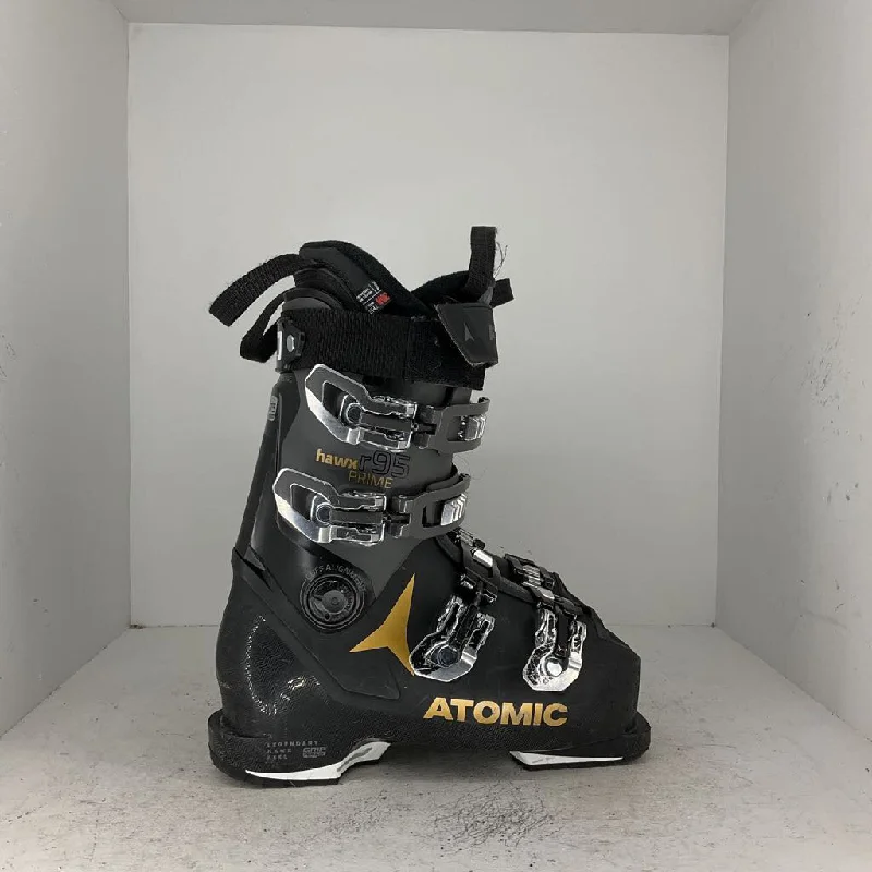 ski boots with GripWalk soles-2023 Atomic Women's Hawx Prime R95