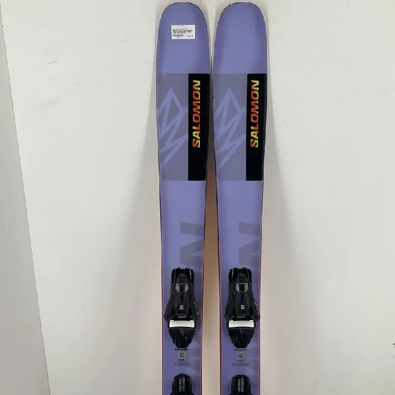 Skis for ski athletes and professionals-2024 Salomon QST 106 w/ Salomon Strive 13 Demo Bindings