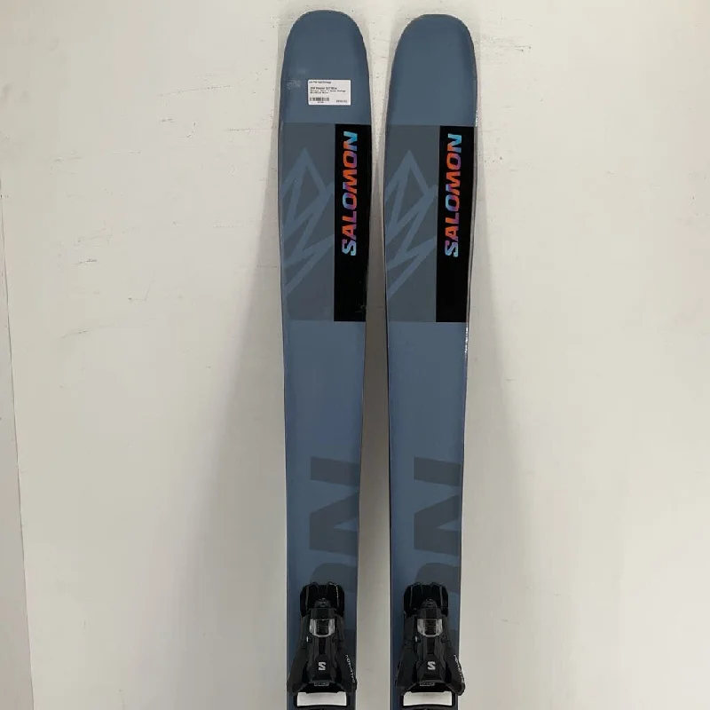 Skis for freeride enthusiasts looking for precision-2025 Salomon QST 92 w/ Salomon Strive 13 Demo Bindings