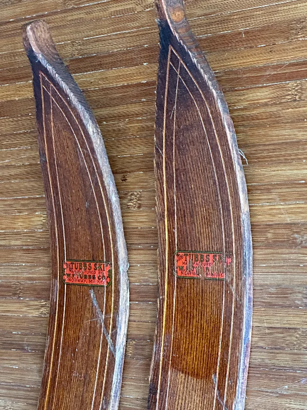 Skis for ultimate edge hold on icy patches-Antique Tubbs Skis