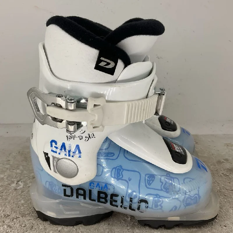 ski boots for dry slope skiing-Dalbello Gaia 1