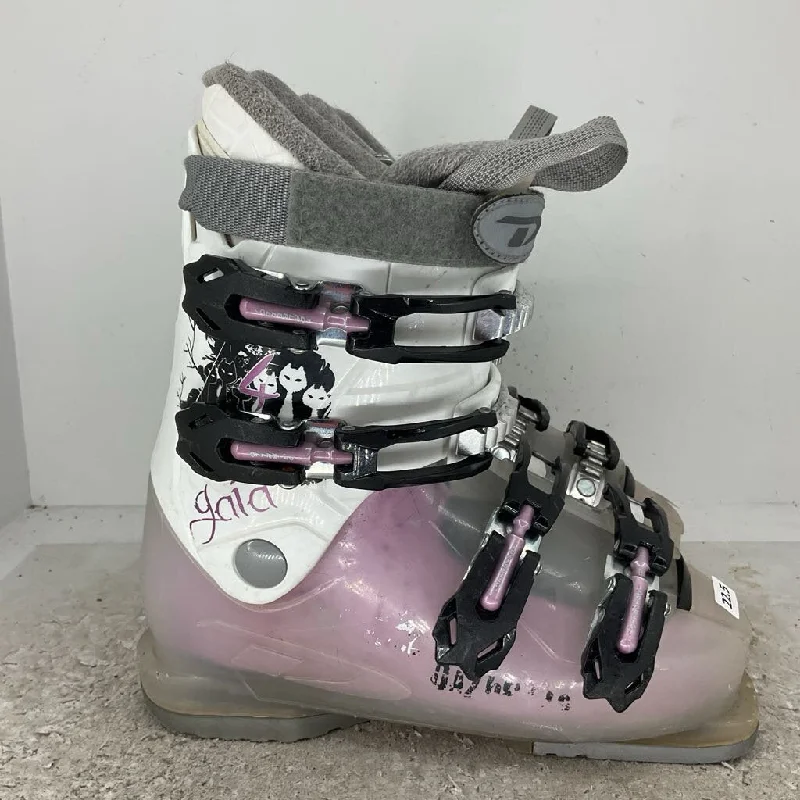 ski boots for foot pain relief-Dalbello Gaia 4 Ski Boots