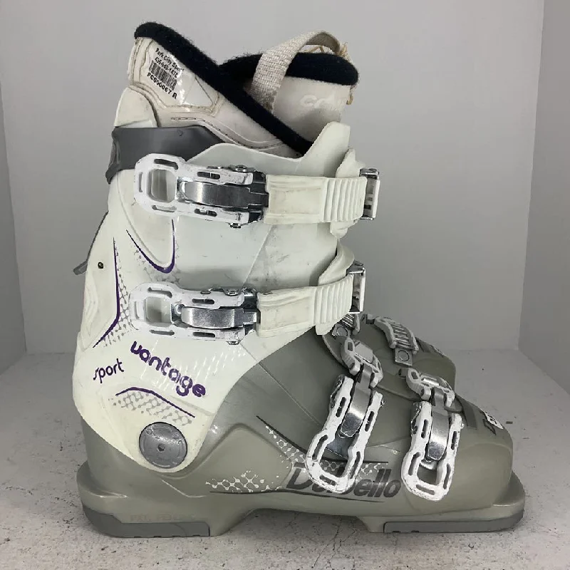 ski boots for extreme cold temperatures-Dalbello Women's Vantage Sport