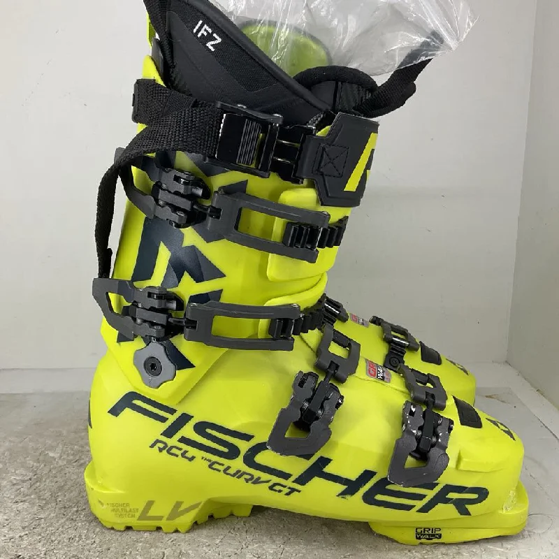 ski boots for winter vacation skiing-Fischer RC4 Curv GT 130 LV GW