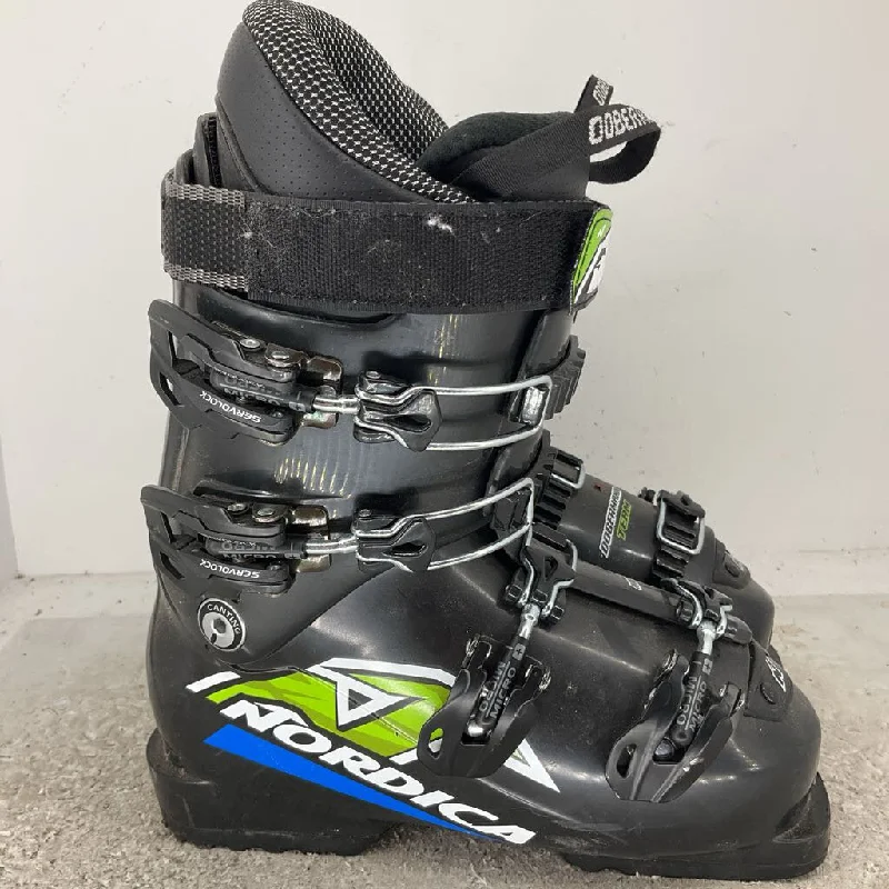 ski boots for high-speed carving-Nordica Dobermann Team