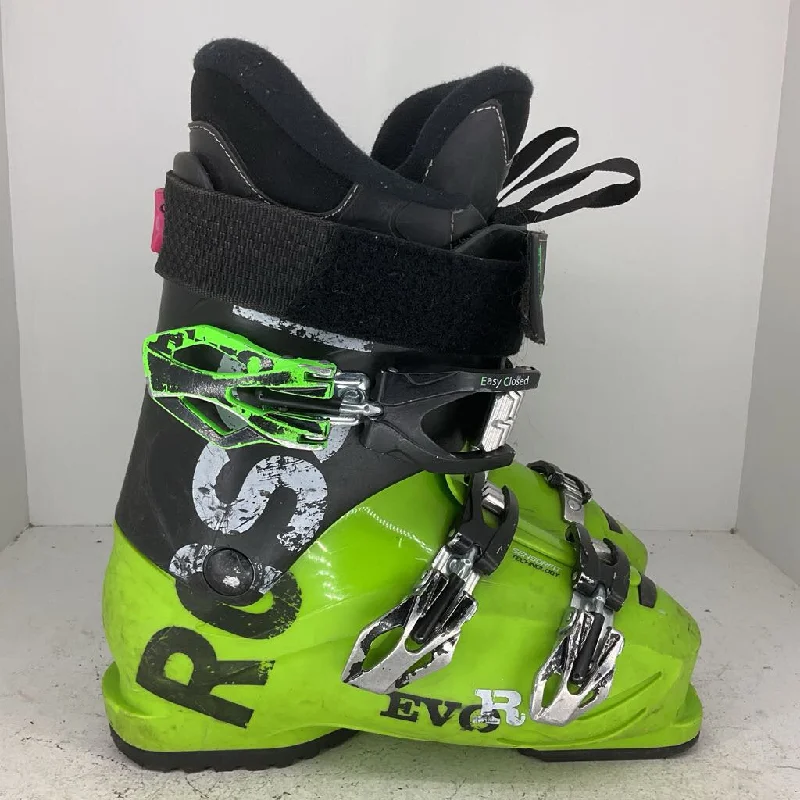 ski boots for technical ski techniques-Rossignol Evo R 70