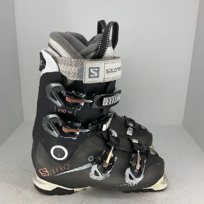 ski boots for cold terrain-Salomon XPro R90 W