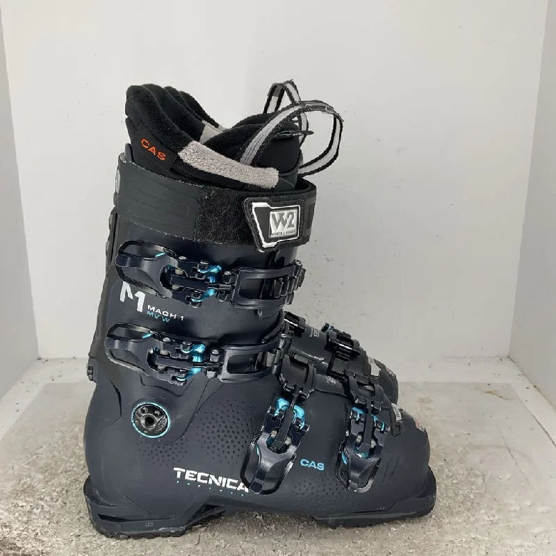 ski boots for ski instructors-Tecnica Women's Mach 1 95 MV